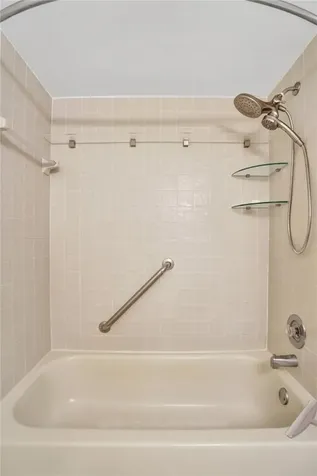 2334 S Cypress Bend Drive Pompano Beach FL 33069