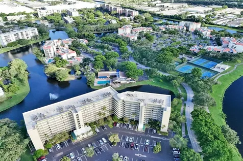 2334 S Cypress Bend Drive Pompano Beach FL 33069
