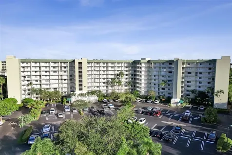 2334 S Cypress Bend Drive Pompano Beach FL 33069