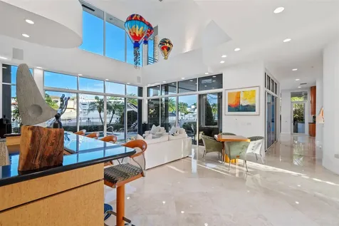 2551 NE 31st Court Lighthouse Point FL 33064
