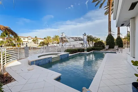 2551 NE 31st Court Lighthouse Point FL 33064