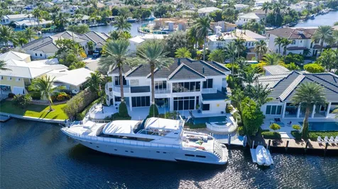 2551 NE 31st Court Lighthouse Point FL 33064