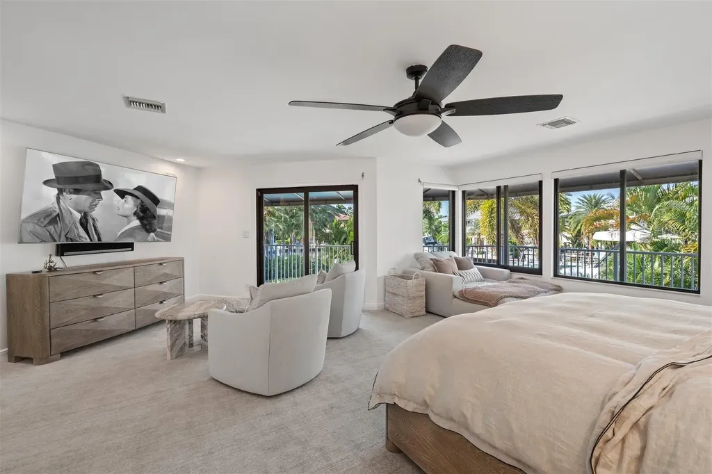 2325 NE 28th Street Lighthouse Point FL 33064