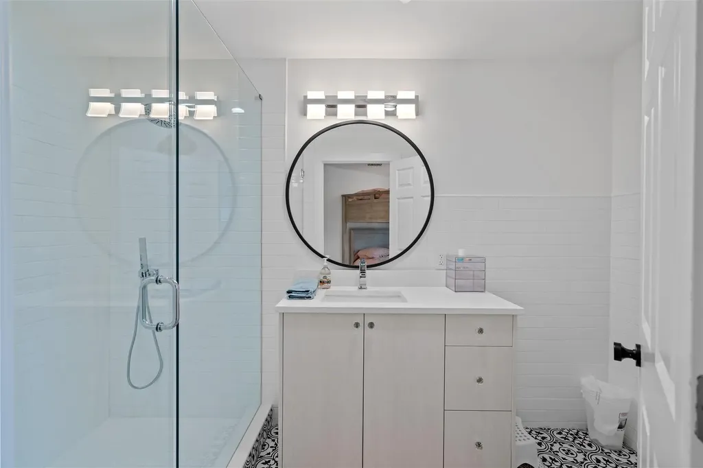 2325 NE 28th Street Lighthouse Point FL 33064