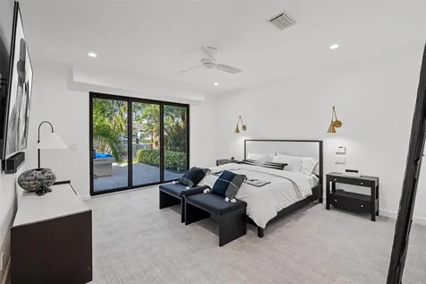 2325 NE 28th Street Lighthouse Point FL 33064