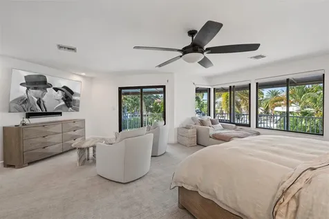 2325 NE 28th Street Lighthouse Point FL 33064