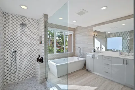 2325 NE 28th Street Lighthouse Point FL 33064