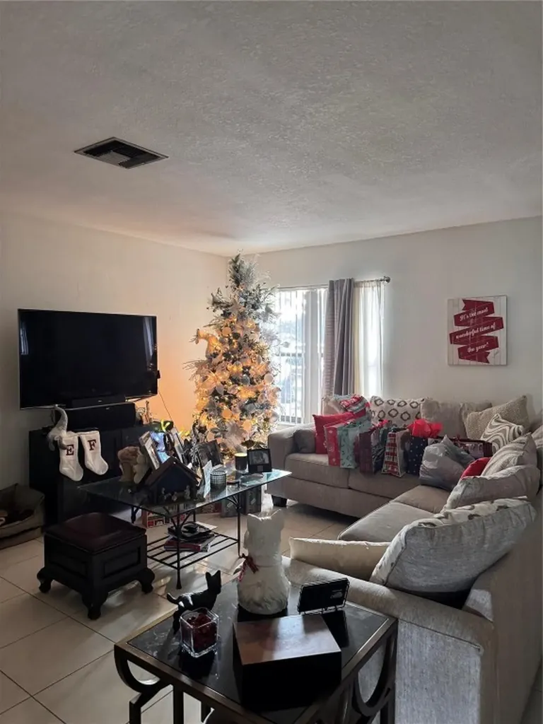 11471 NW 33rd Street Coral Springs FL 33065