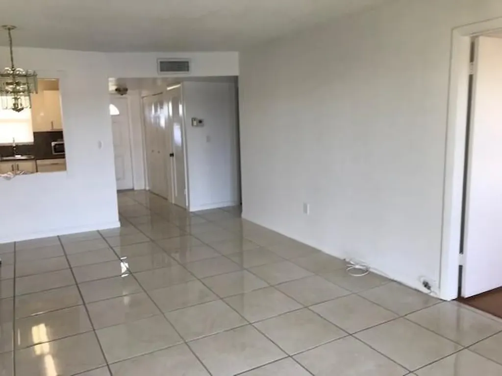 8110 Sunrise Lakes Boulevard Sunrise FL 33322