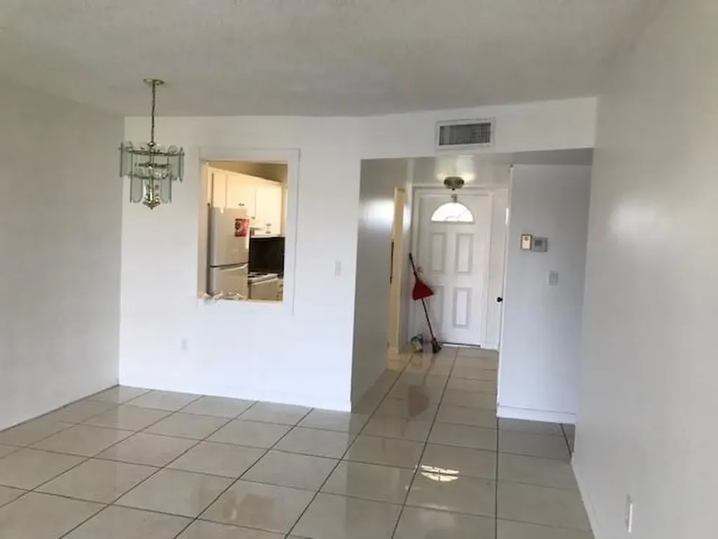 8110 Sunrise Lakes Boulevard Sunrise FL 33322
