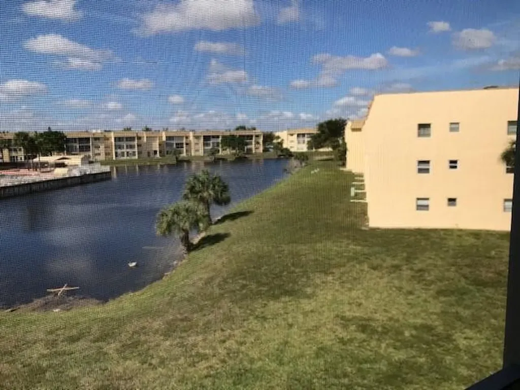 8110 Sunrise Lakes Boulevard Sunrise FL 33322