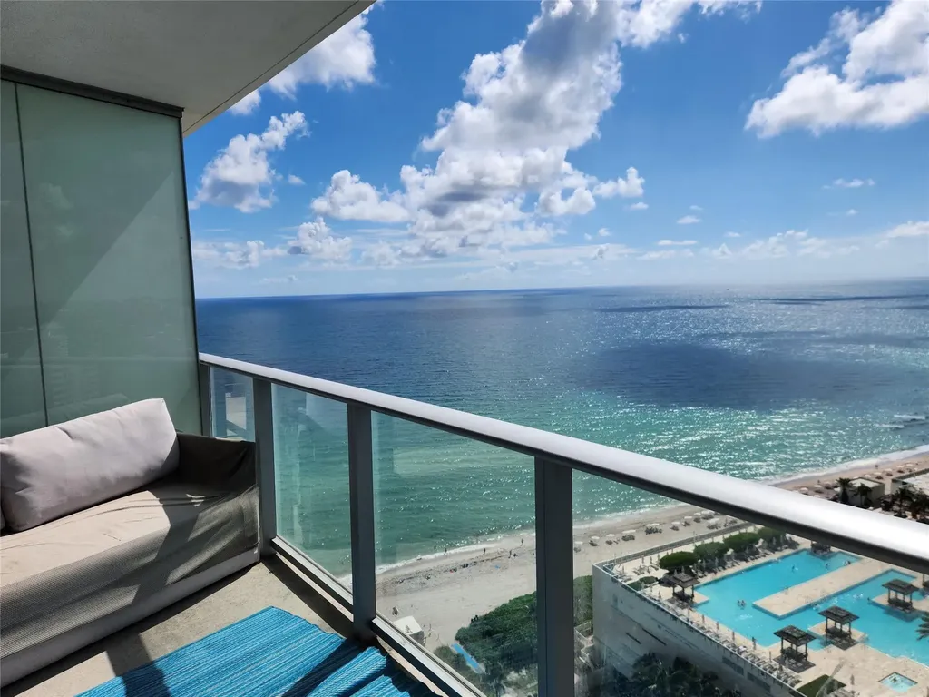 4111 S Ocean Drive Hollywood FL 33019