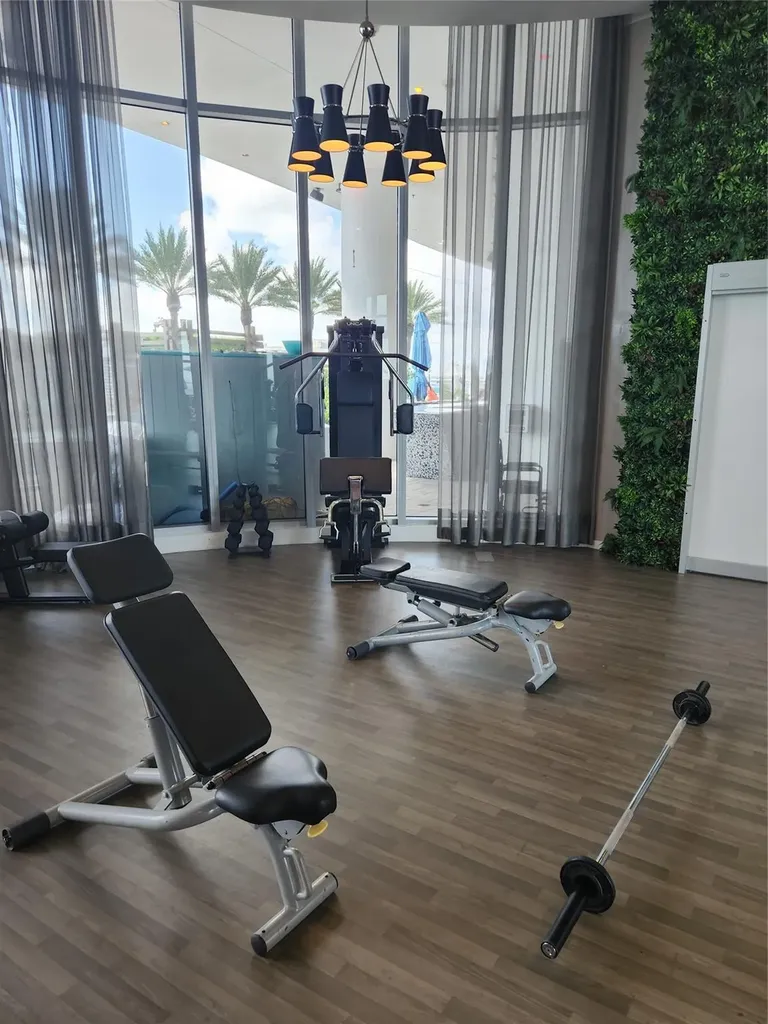 4111 S Ocean Drive Hollywood FL 33019