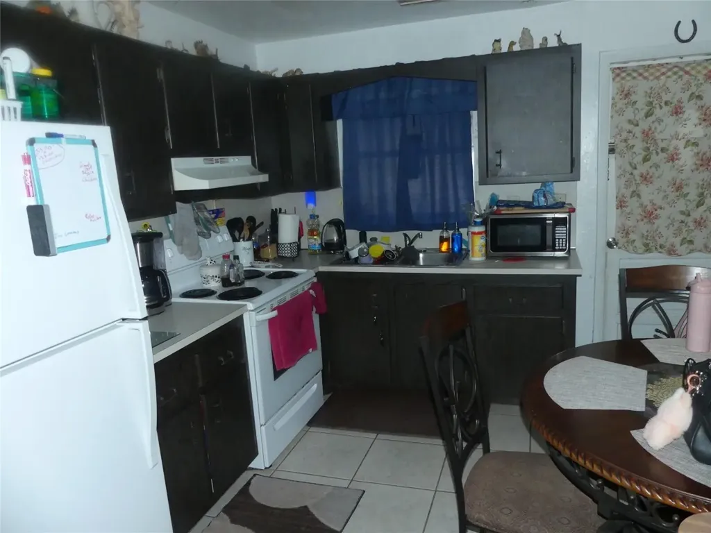 4725 SW 65th Avenue Davie FL 33314