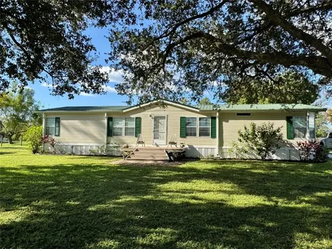 19580 NW 80th Drive Okeechobee FL 34972