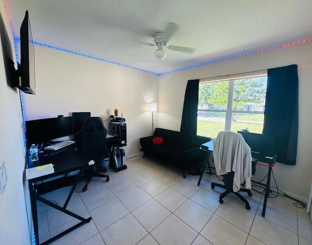 2537 SW Deckard Street SW Port St Lucie FL 34953
