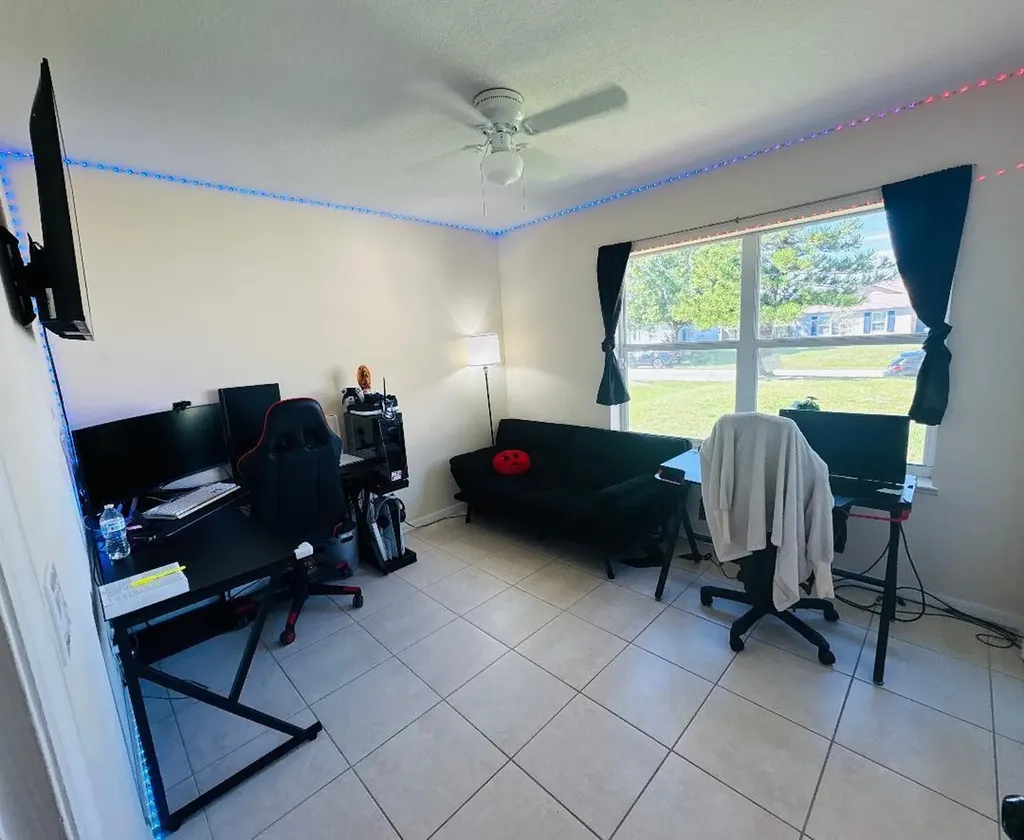 2537 SW Deckard Street SW Port St Lucie FL 34953