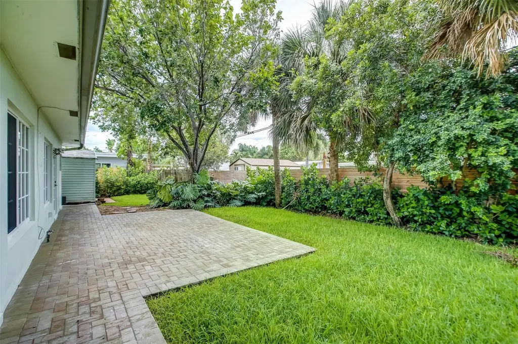 820 NE 23rd Avenue Pompano Beach FL 33062