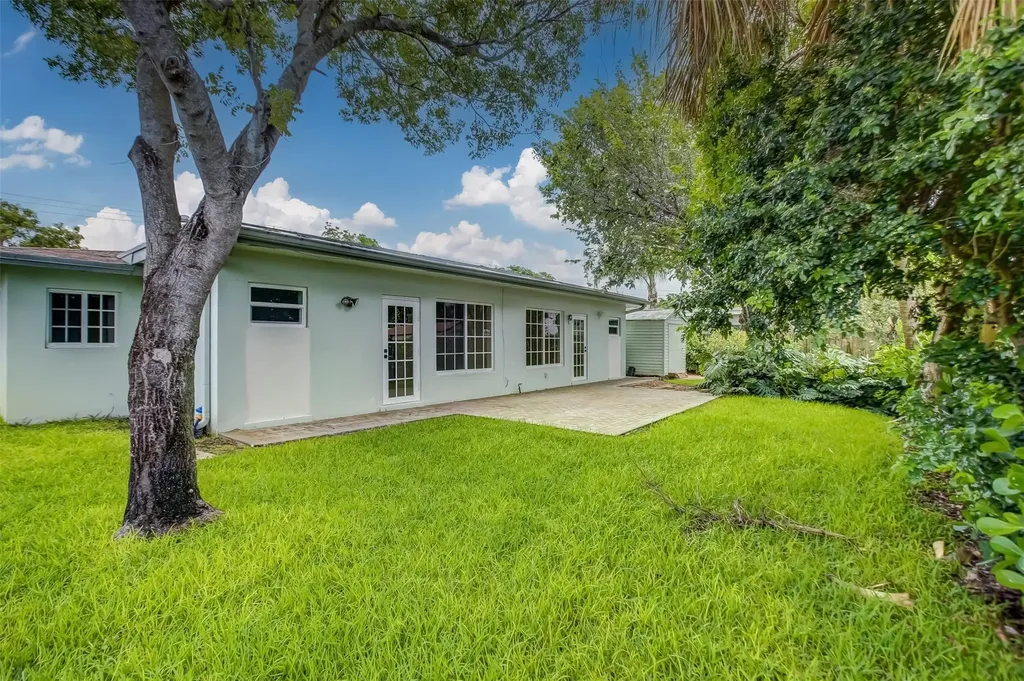 820 NE 23rd Avenue Pompano Beach FL 33062