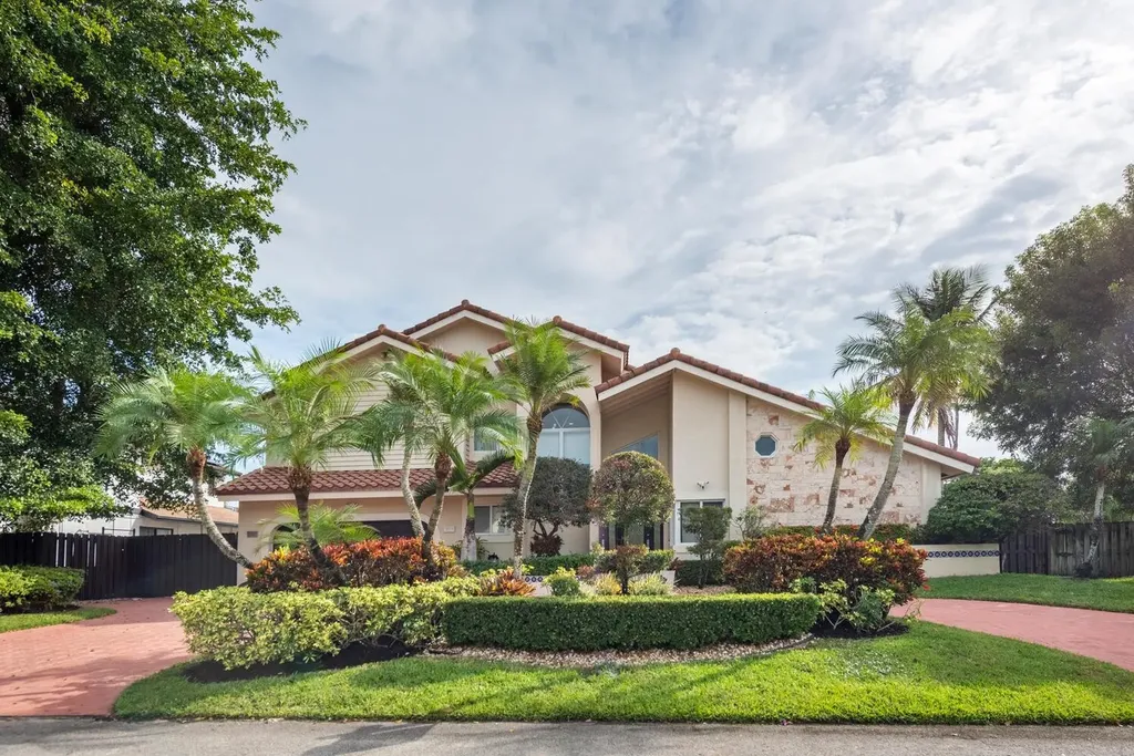 610 SW 101st Avenue Plantation FL 33324