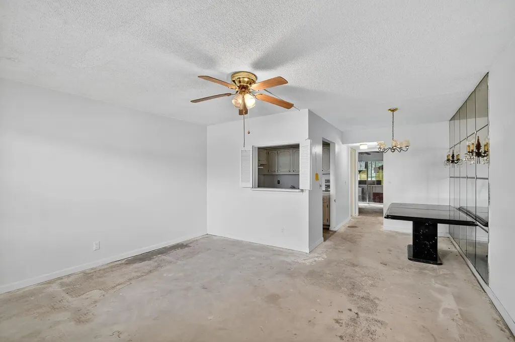 247 Camden K West Palm Beach FL 33417