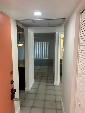 871 NE 207th Terrace Miami FL 33179