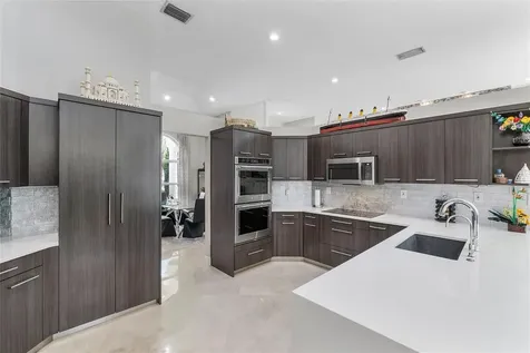 6963 NW 66th Avenue Parkland FL 33067