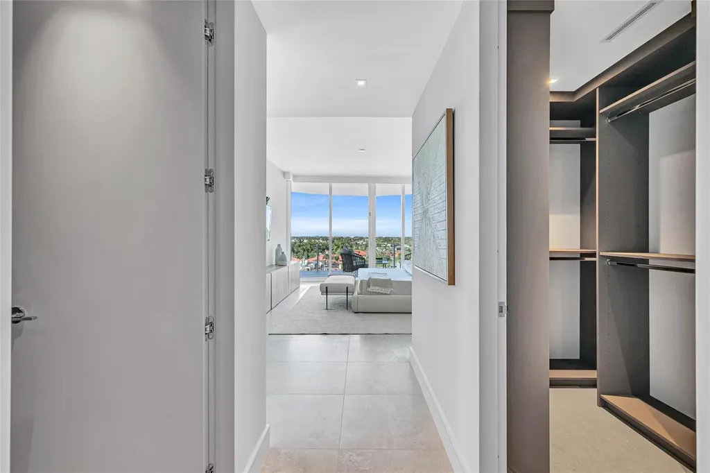2241 SE 17th Street Fort Lauderdale FL 33316