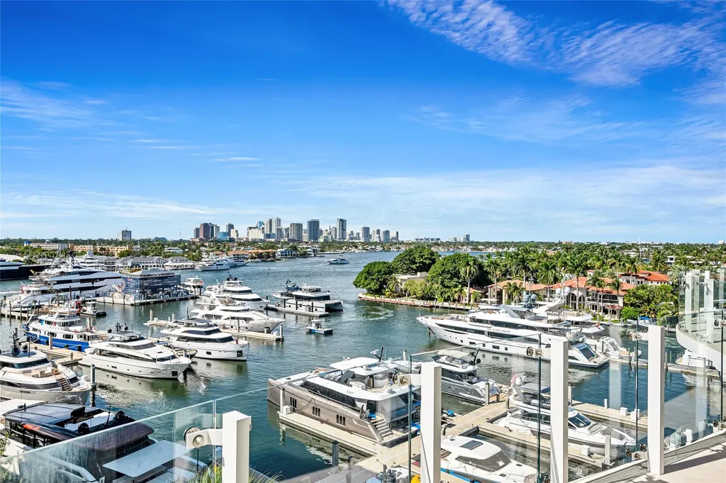 2241 SE 17th Street Fort Lauderdale FL 33316