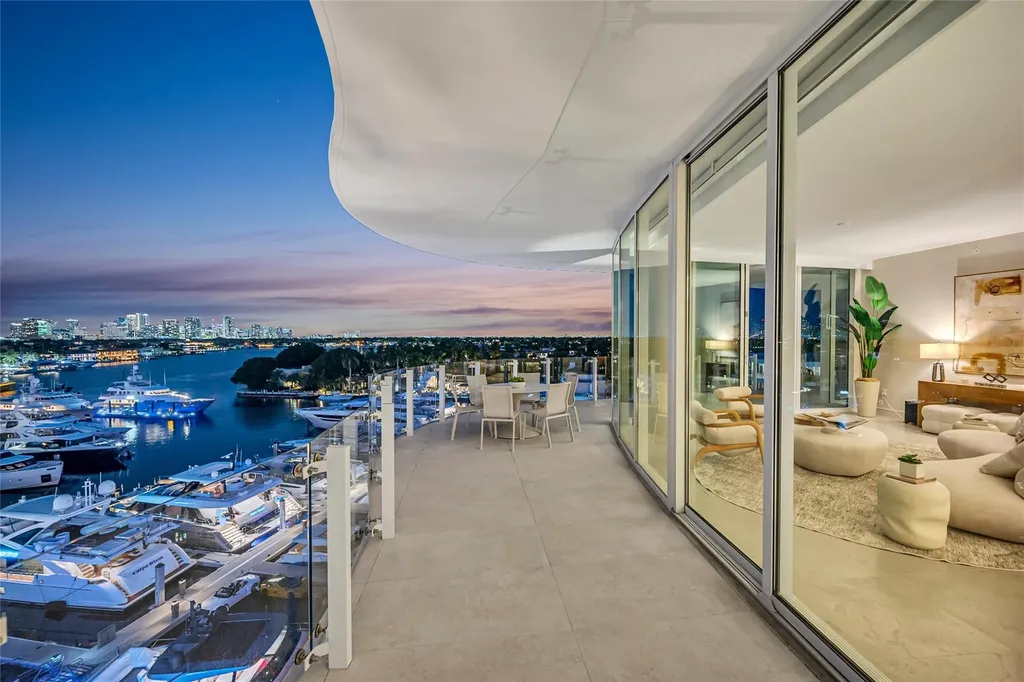 2241 SE 17th Street Fort Lauderdale FL 33316