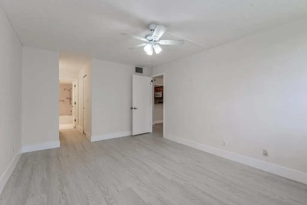 2551 Aragon Boulevard Sunrise FL 33322