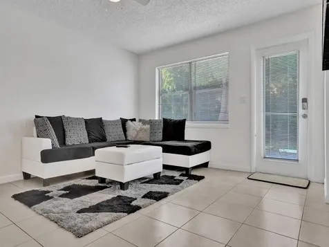 4422 Seagrape Drive Lauderdale By The Sea FL 33308