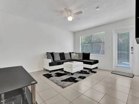 4422 Seagrape Drive Lauderdale By The Sea FL 33308