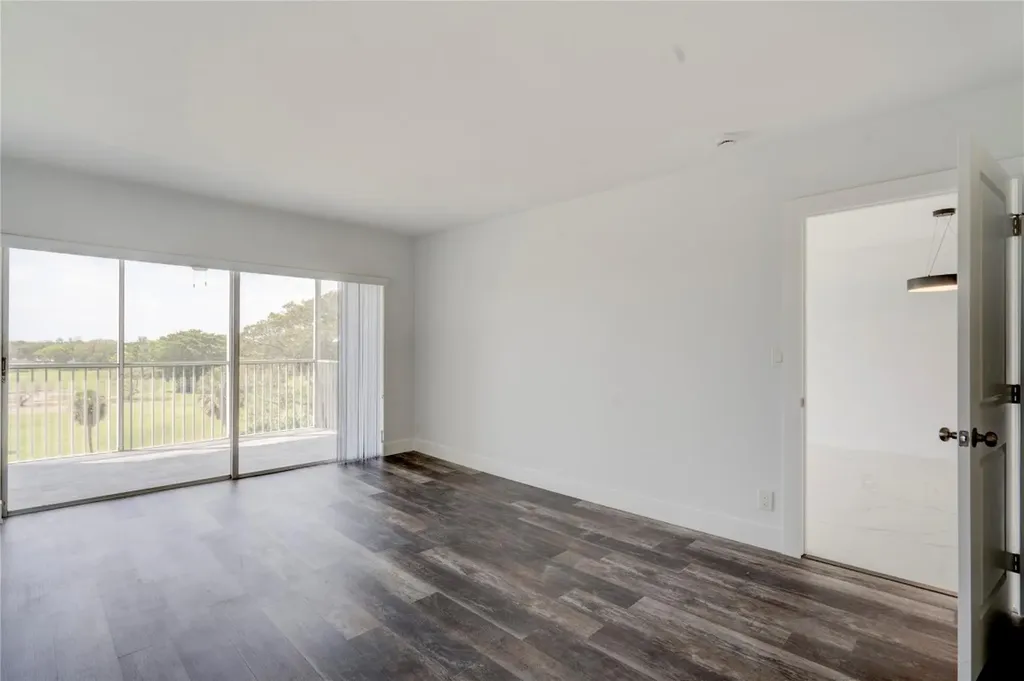 3050 N Palm Aire Drive Pompano Beach FL 33069