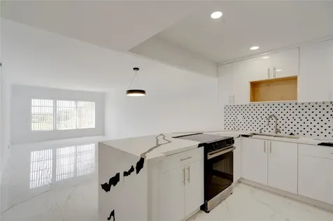 3050 N Palm Aire Drive Pompano Beach FL 33069