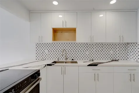 3050 N Palm Aire Drive Pompano Beach FL 33069