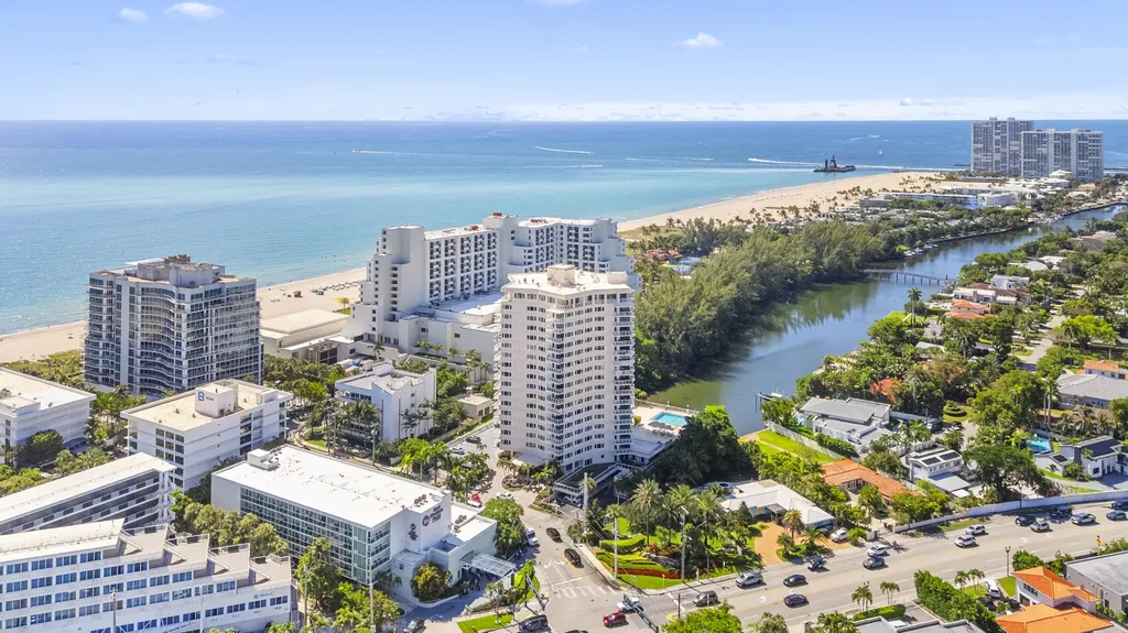 3000 Holiday Drive Fort Lauderdale FL 33316