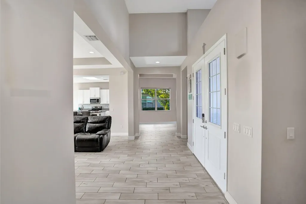5975 Kingfisher Boulevard Westlake FL 33470
