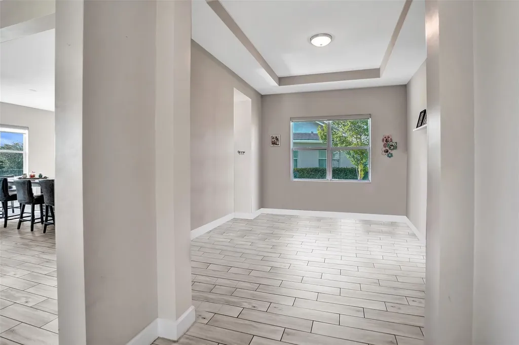 5975 Kingfisher Boulevard Westlake FL 33470