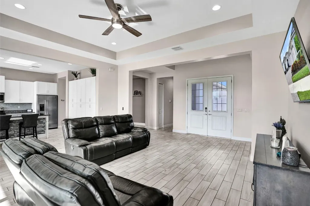 5975 Kingfisher Boulevard Westlake FL 33470