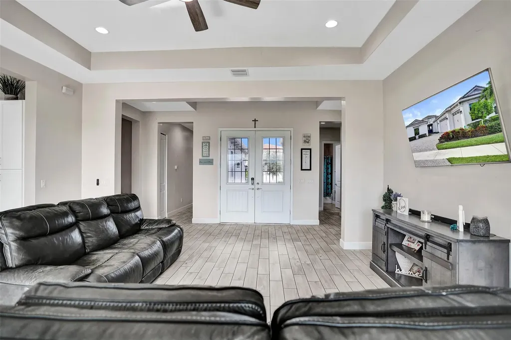 5975 Kingfisher Boulevard Westlake FL 33470