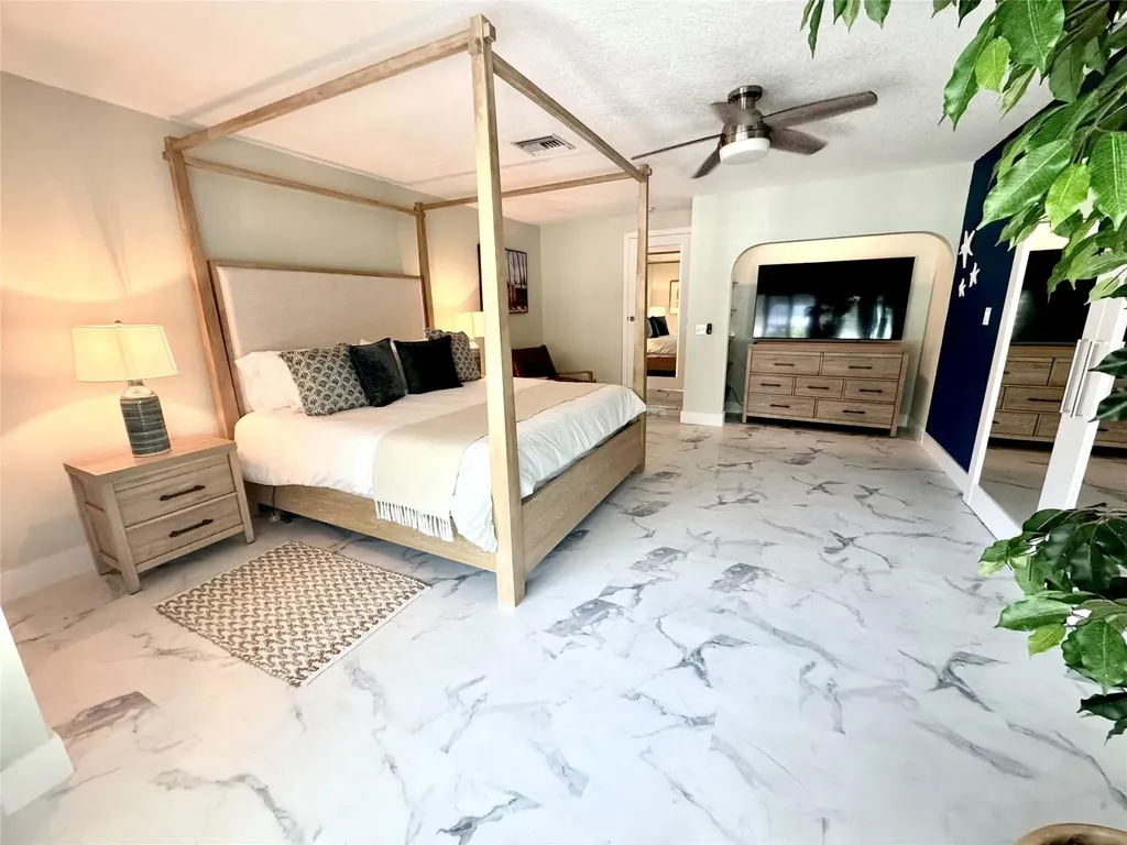 1820 Bel Air Avenue Pompano Beach FL 33062