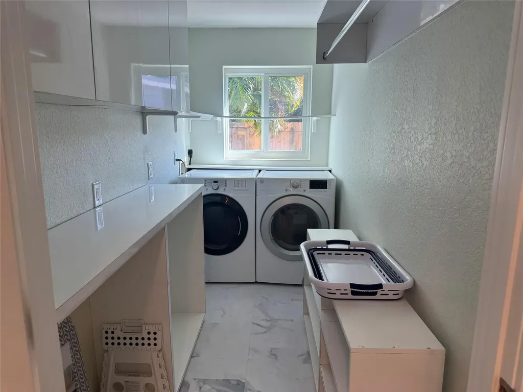 1820 Bel Air Avenue Pompano Beach FL 33062