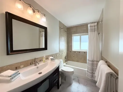 1820 Bel Air Avenue Pompano Beach FL 33062