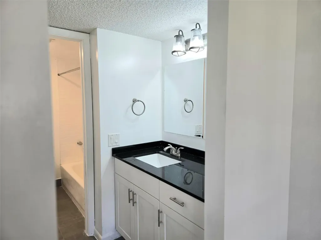 1100 NW 87th Avenue Coral Springs FL 33071