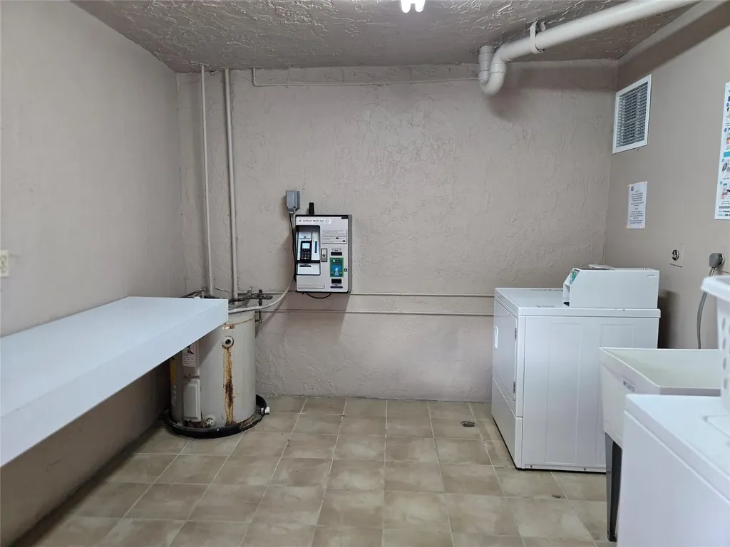 1100 NW 87th Avenue Coral Springs FL 33071