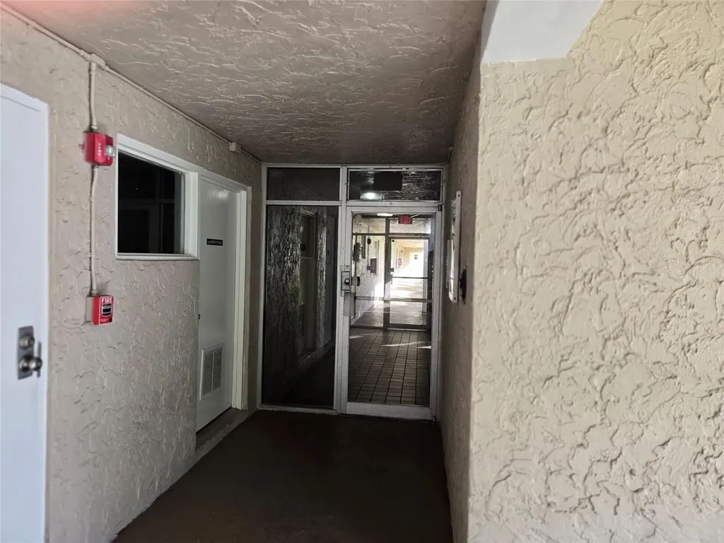 1100 NW 87th Avenue Coral Springs FL 33071