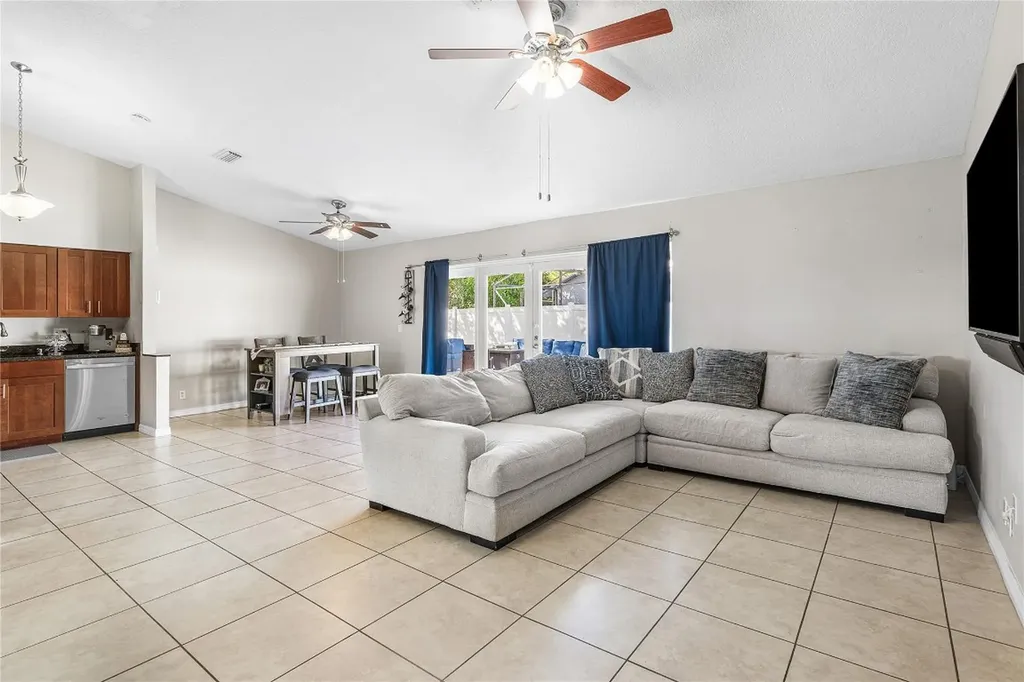 9661 Carousel Circle Boca Raton FL 33434