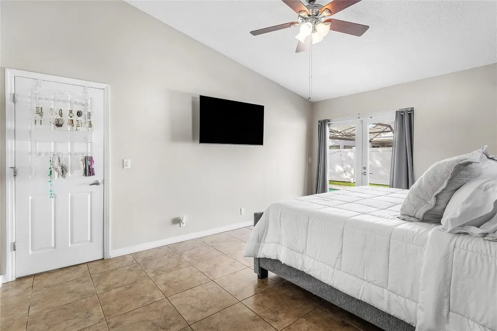 9661 Carousel Circle Boca Raton FL 33434