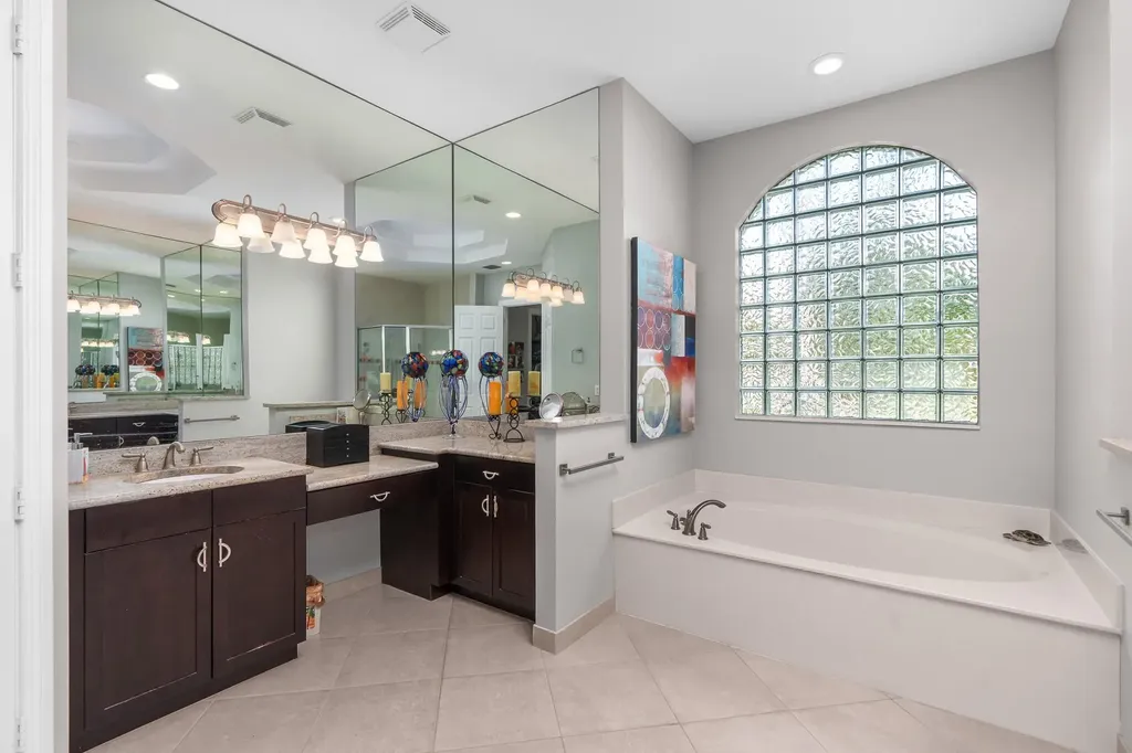7797 Maywood Crest Drive West Palm Beach FL 33412